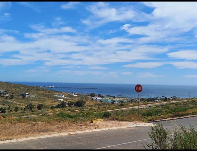 LAND FOR SALE IN ST HELENA VIEWS
